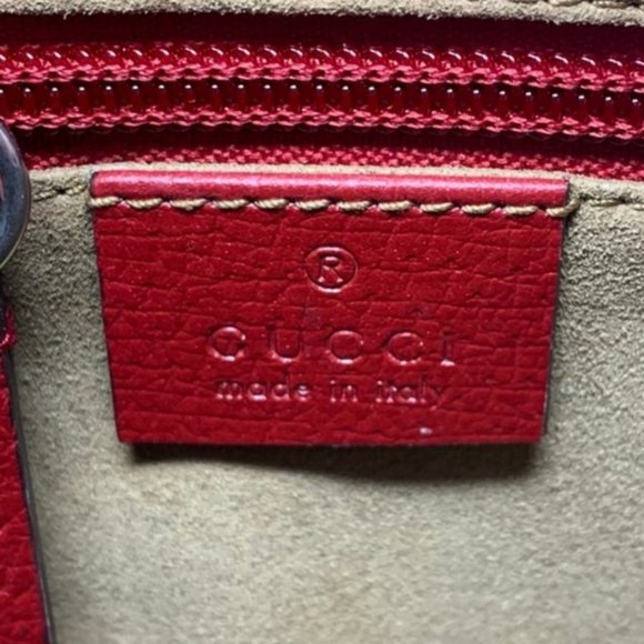 100% Auth Gucci Canvas Camera Crossbody Bag - Picture 10 of 11